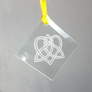 Irish Love Knot Glass Suncatcher Engraved Ornament